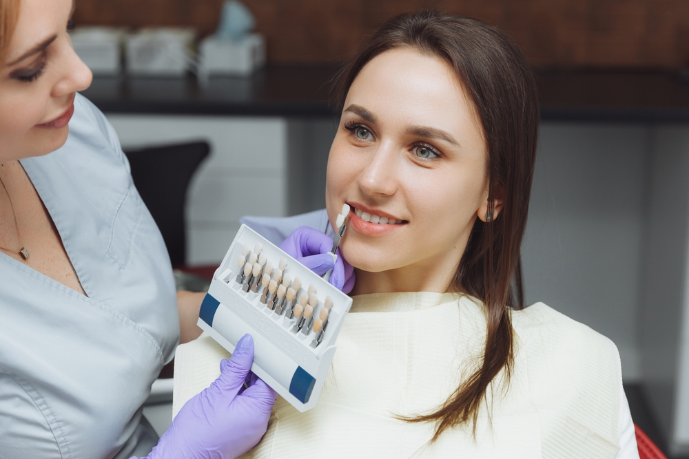 how much does a tooth implant cost
